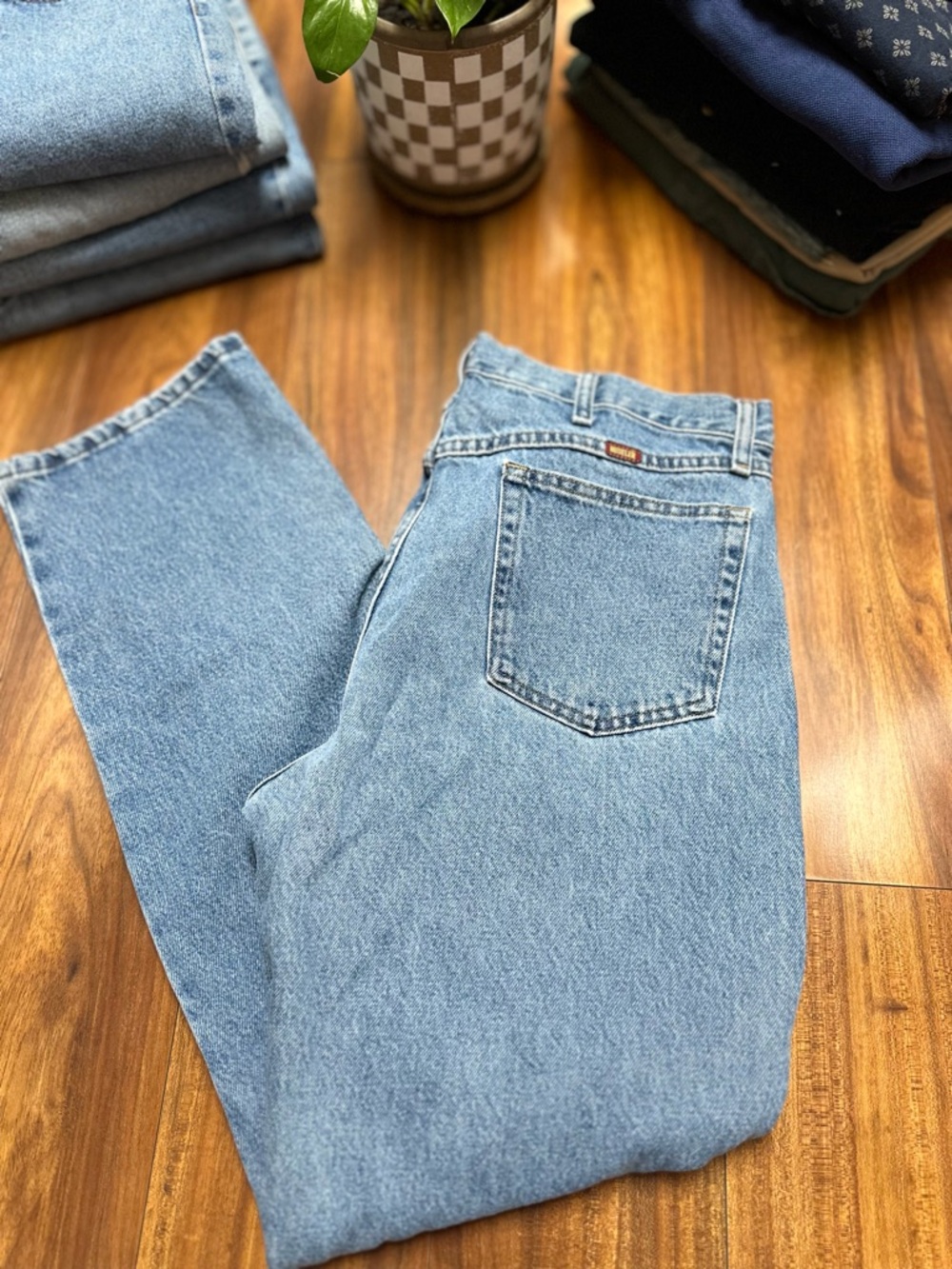 Vintage Rustler Relaxed Straight Leg Jeans - Faded Blue 👖